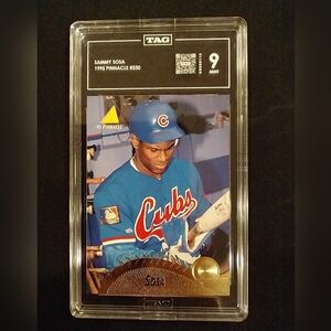 1995 Pinnacle #230 Sammy Sosa – TAG Graded 9 Mint